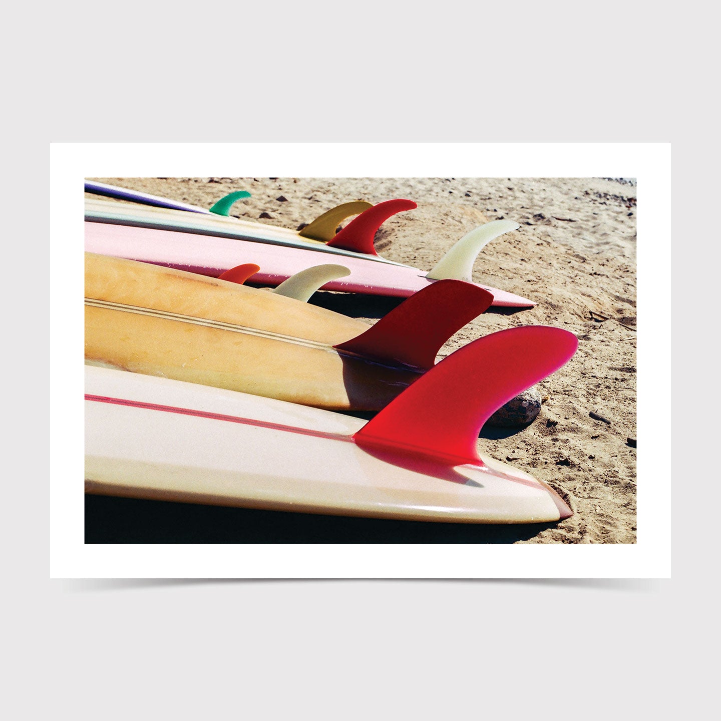 SINGLE FIN MINGLE